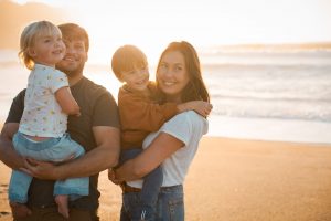 Séance photos parents et enfants plage bassin d'Arcachon près de Bordeaux